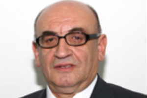 Bosniak MP Adem Huskić Marks Yom Hashoah